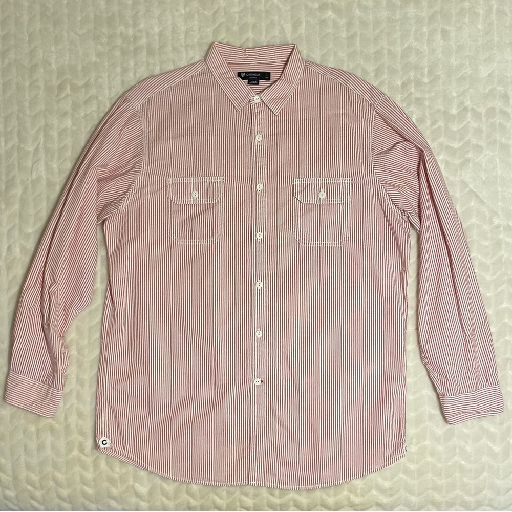 EUC- Daniel Cremieux Red and White Striped Seersucker Button Down Shirt